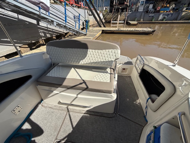 Canestrari 245 2019 Mercruiser 300 hp B III